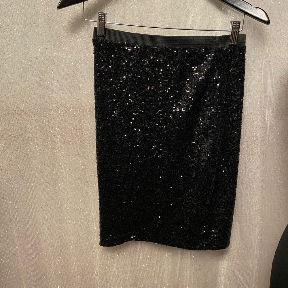 XS The Limited Black Sequin Pencil Skirt